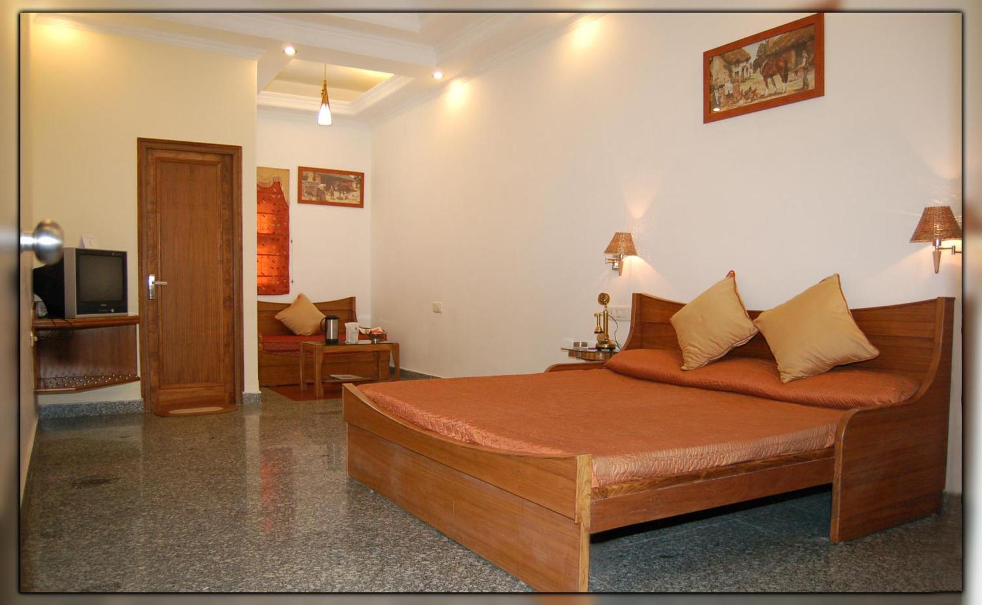 Hotel Ishan Villa Амритсар Экстерьер фото