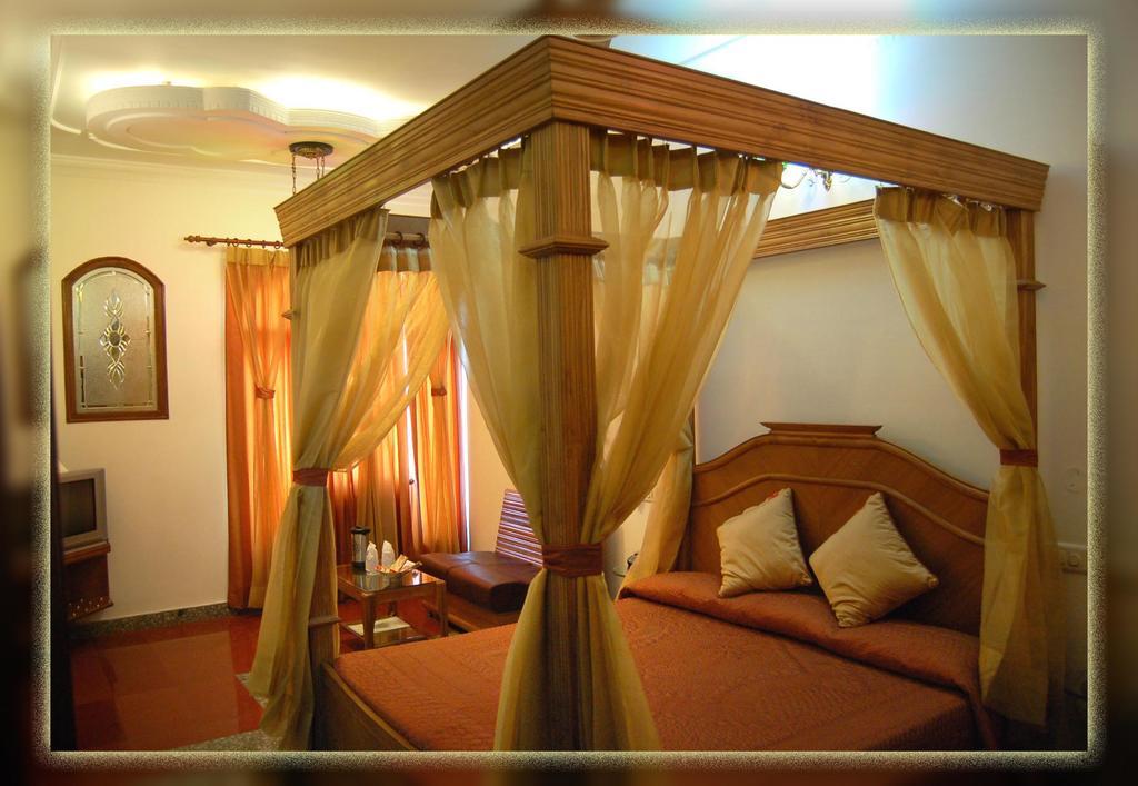Hotel Ishan Villa Амритсар Экстерьер фото